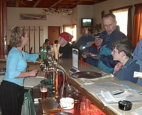 Kone�n� zast�vka