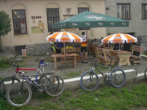 Mal� osv�en� v Kozov�