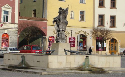 08 - ka�na na n�m�st� v Moravsk� T�ebov�