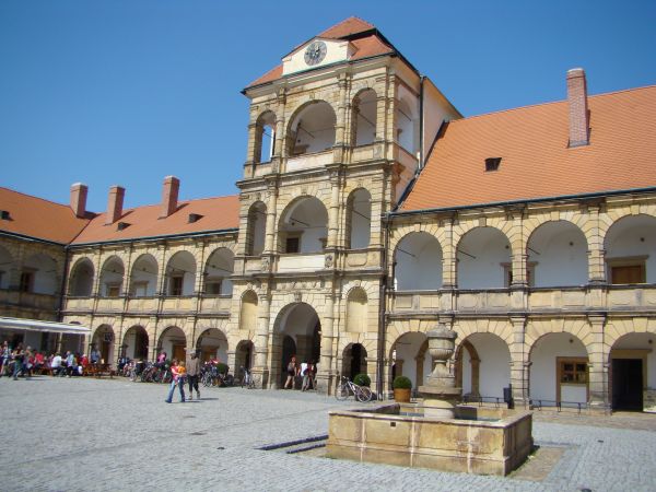 25 - z�mek v Moravsk� T�ebov�