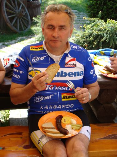 17 - vedouc� etapy Mojm�r s klob�sou